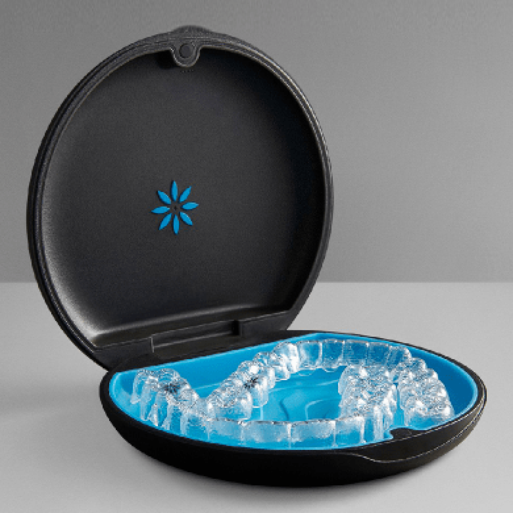 Invisalign - Alinhadores Transparentes