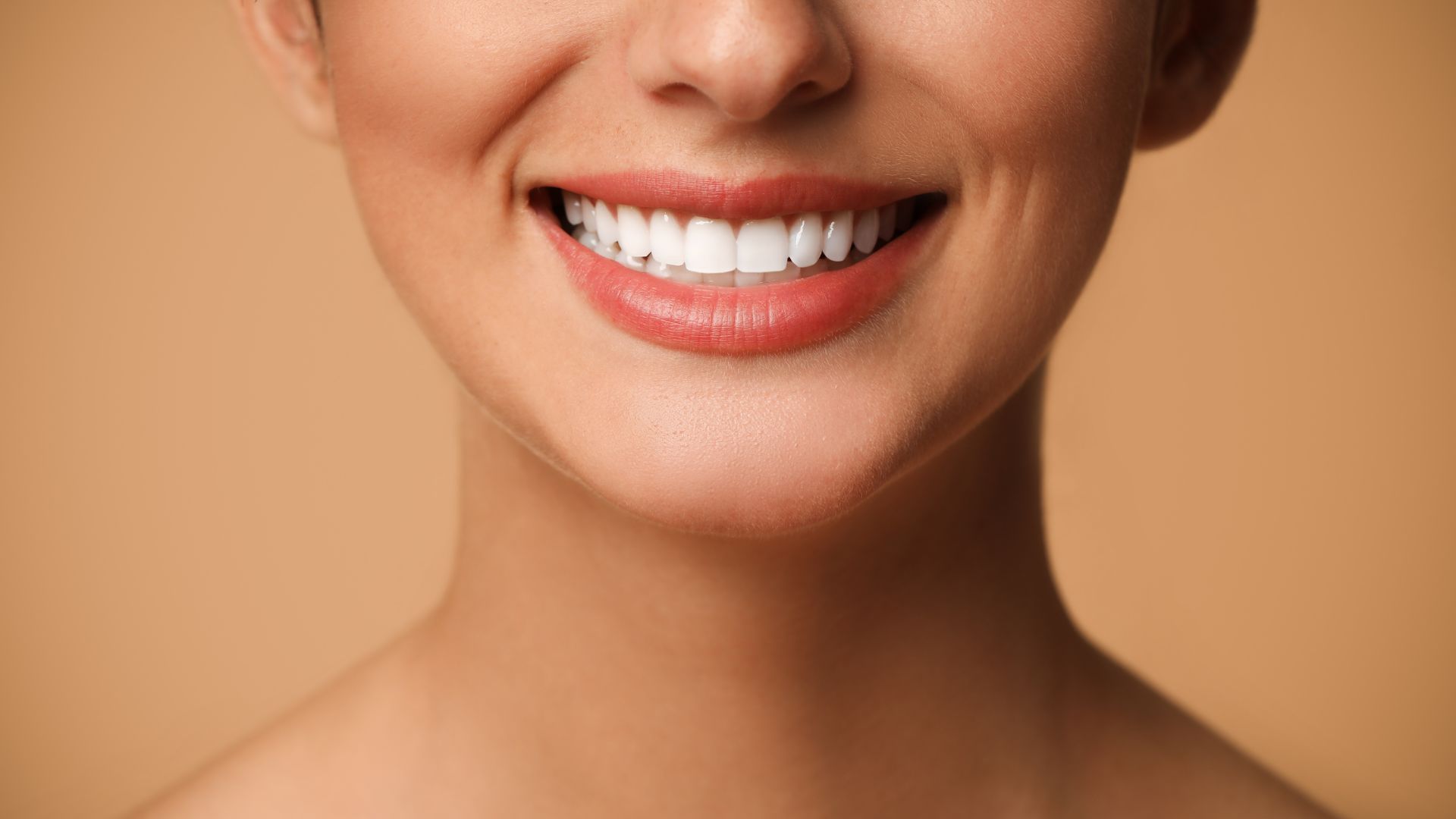 Descubra os preços de estética dentária em Lisboa. Conheça as opções de tratamentos e transforme o seu sorriso. Marque a sua consulta!